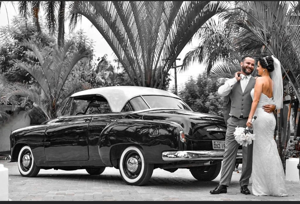Chevrolet 1951 Coupé preto, detalhe do cromado